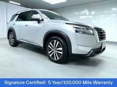 2022 Nissan Pathfinder Platinum SUV