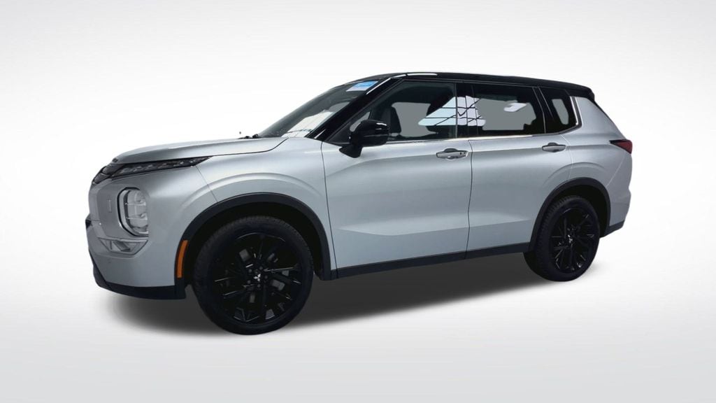Used 2023 Mitsubishi Outlander SEL SUV
