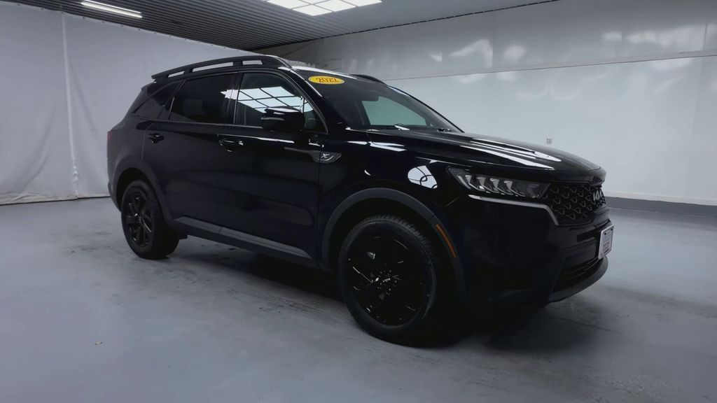 2022 Kia Sorento X-Line S photo 2