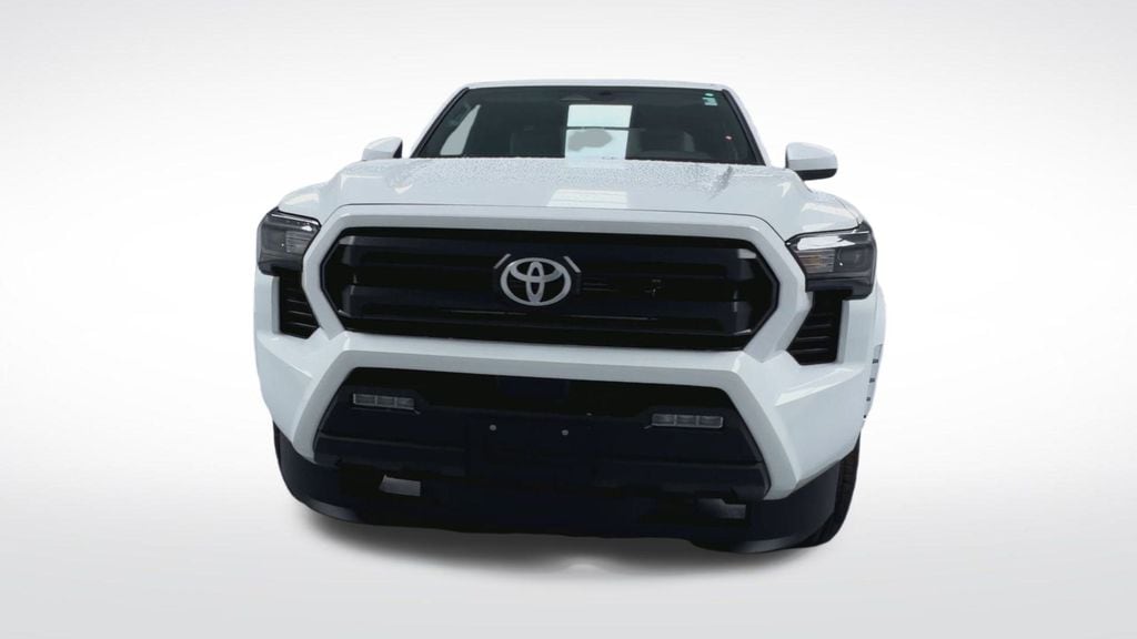New 2025 Toyota Tacoma SR5 Truck