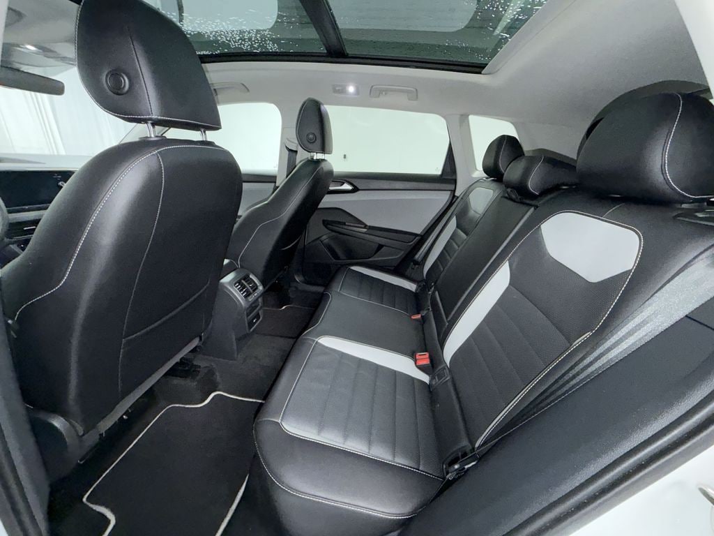 Used 2023 Volkswagen Taos 1.5T SEL SUV