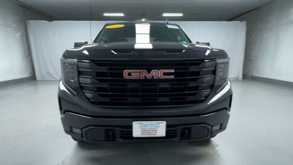 2023 Gmc Sierra 1500 Elevation photo 3