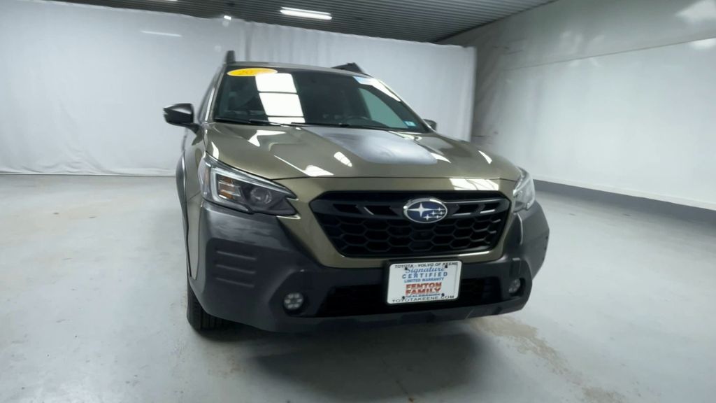 2022 Subaru Outback Wilderness photo 3