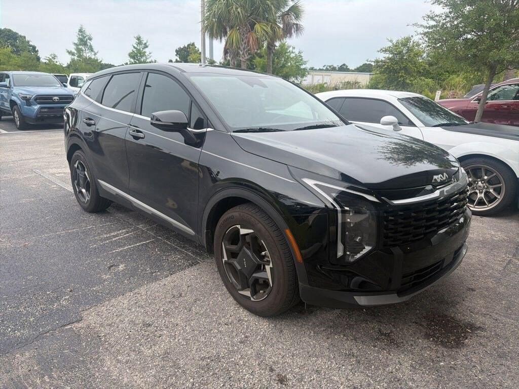 Used 2026 Kia Sportage EX SUV