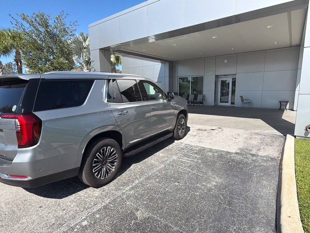 Used 2025 GMC Yukon Elevation SUV