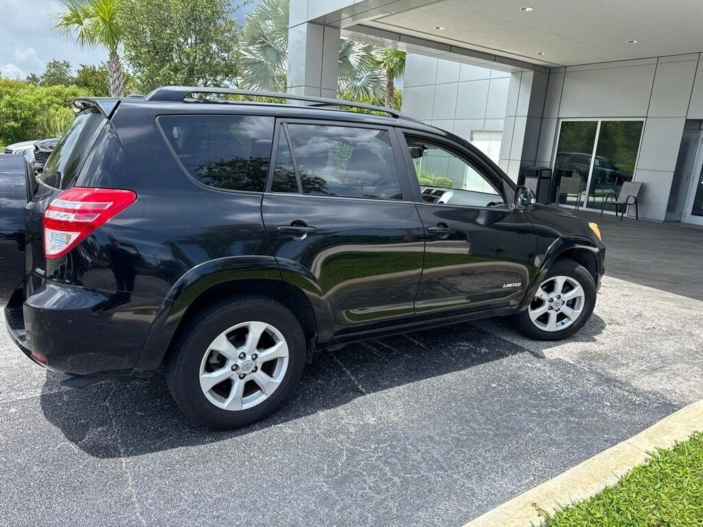 Used 2009 Toyota RAV4 Limited V6 SUV