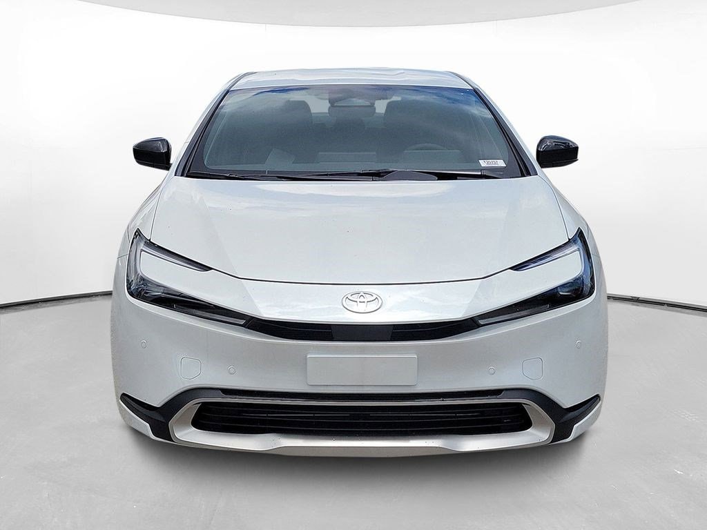 New 2026 Toyota Prius Plug-In Hybrid SE Hatchback