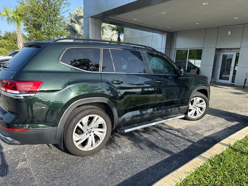 Used 2021 Volkswagen Atlas 3.6L V6 SE w/Technology 4MOTION SUV