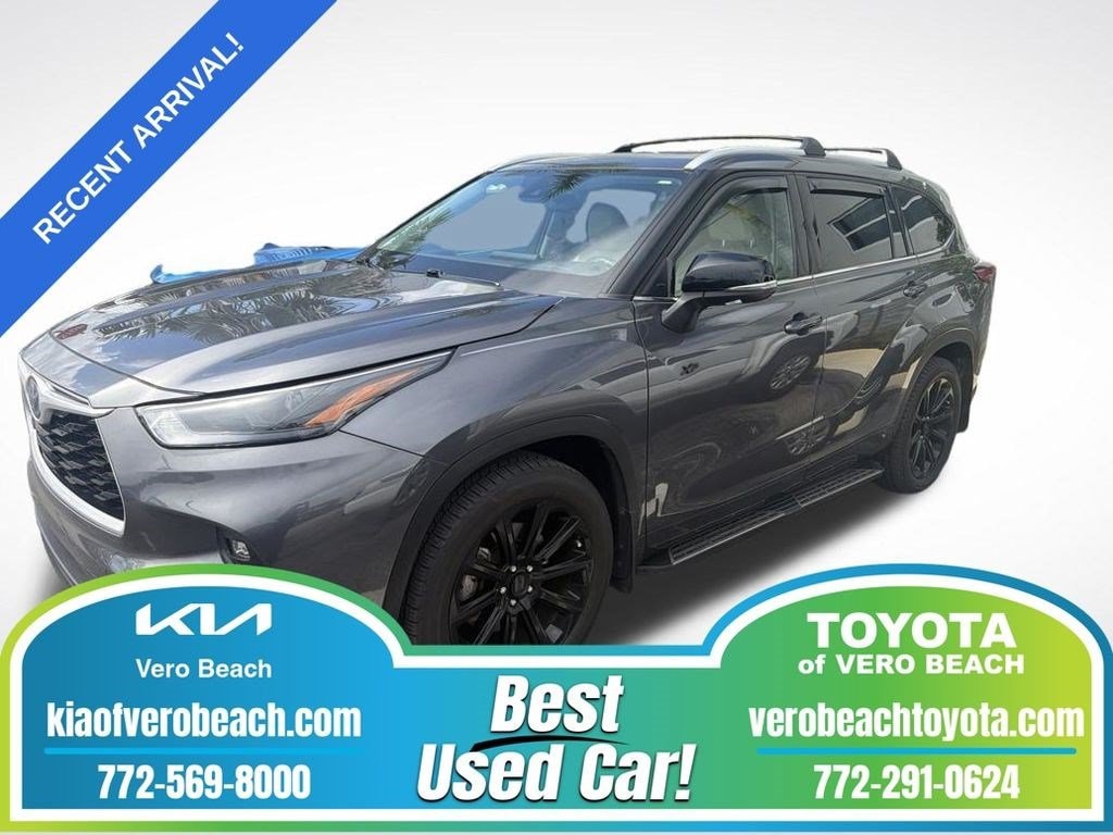 Used 2022 Toyota Highlander Hybrid XLE SUV