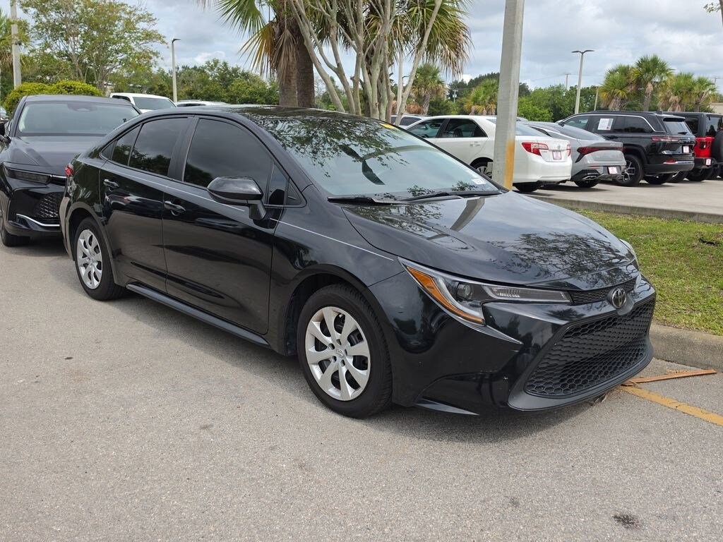 Certified 2022 Toyota Corolla LE Sedan