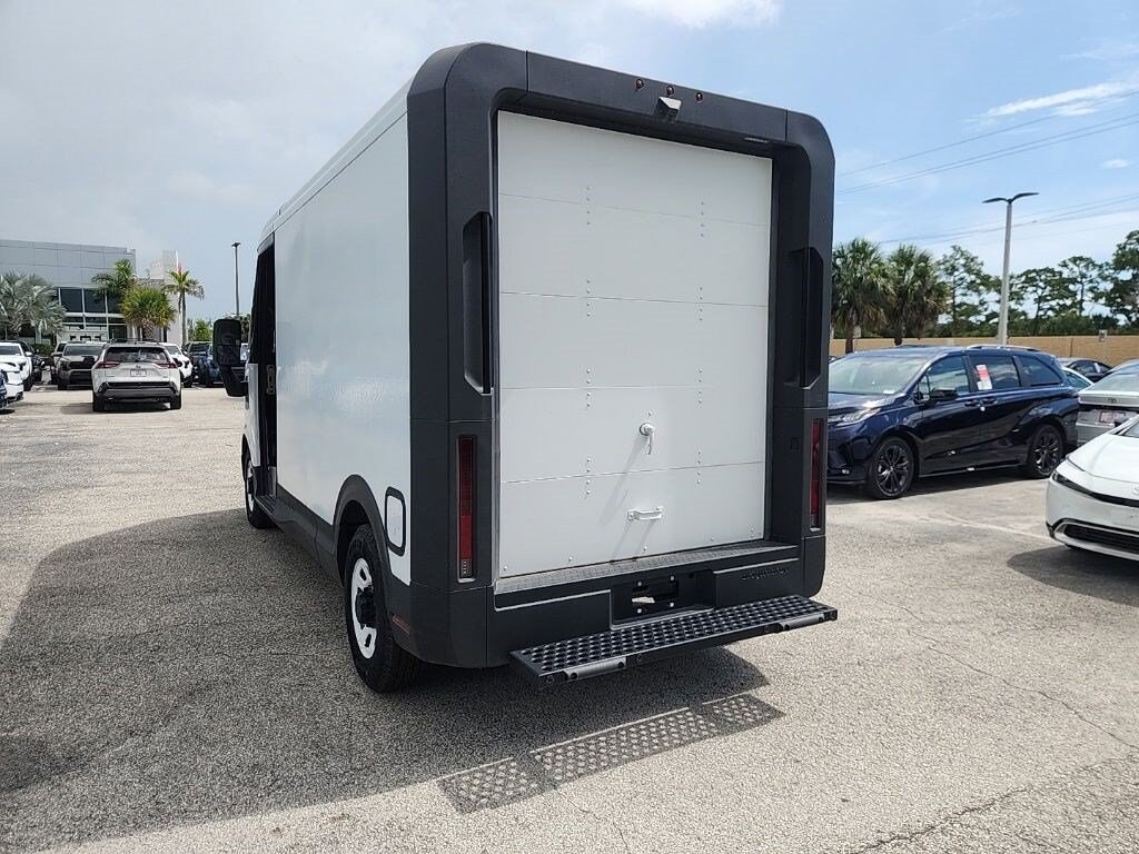 Used 2024 BrightDrop Zevo 400 Van Cargo