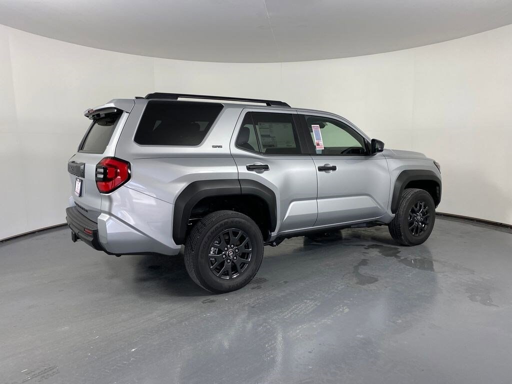 New 2025 Toyota 4Runner SR5 SUV