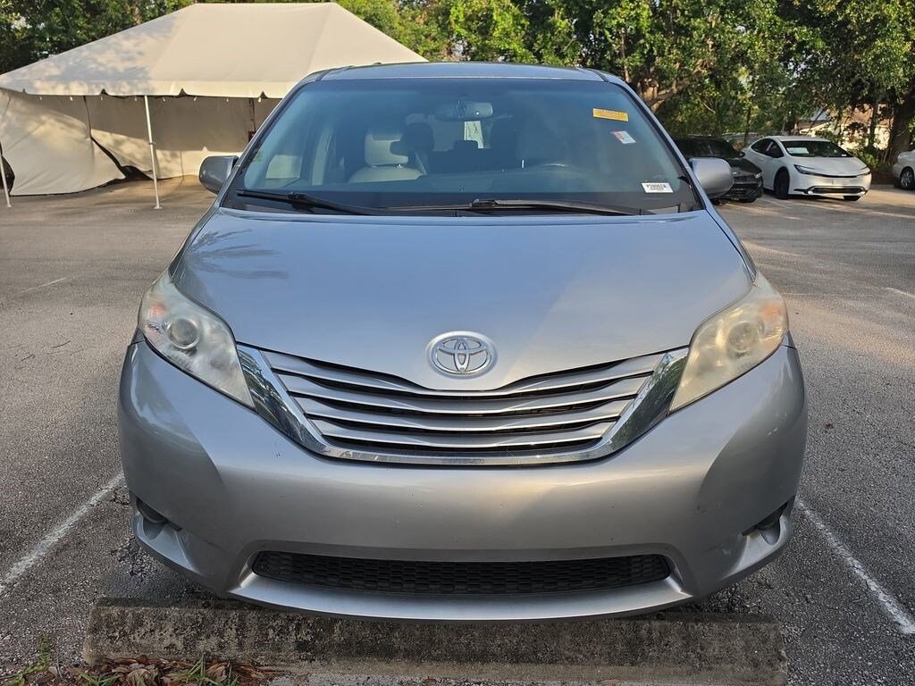 Used 2017 Toyota Sienna LE 7 Passenger Mobility Van