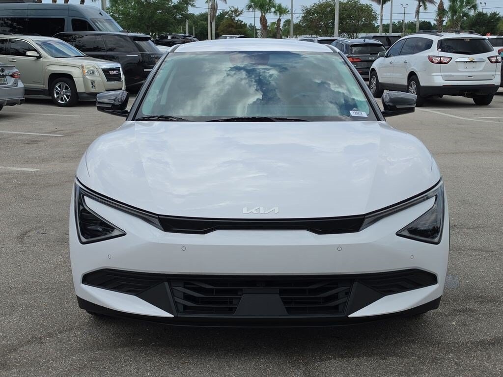 Certified 2025 Kia EV6 Light Long Range SUV