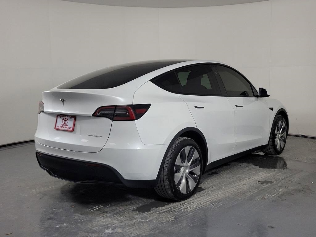 Used 2024 Tesla Model Y Long Range SUV