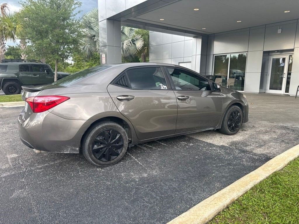 Used 2019 Toyota Corolla LE Sedan