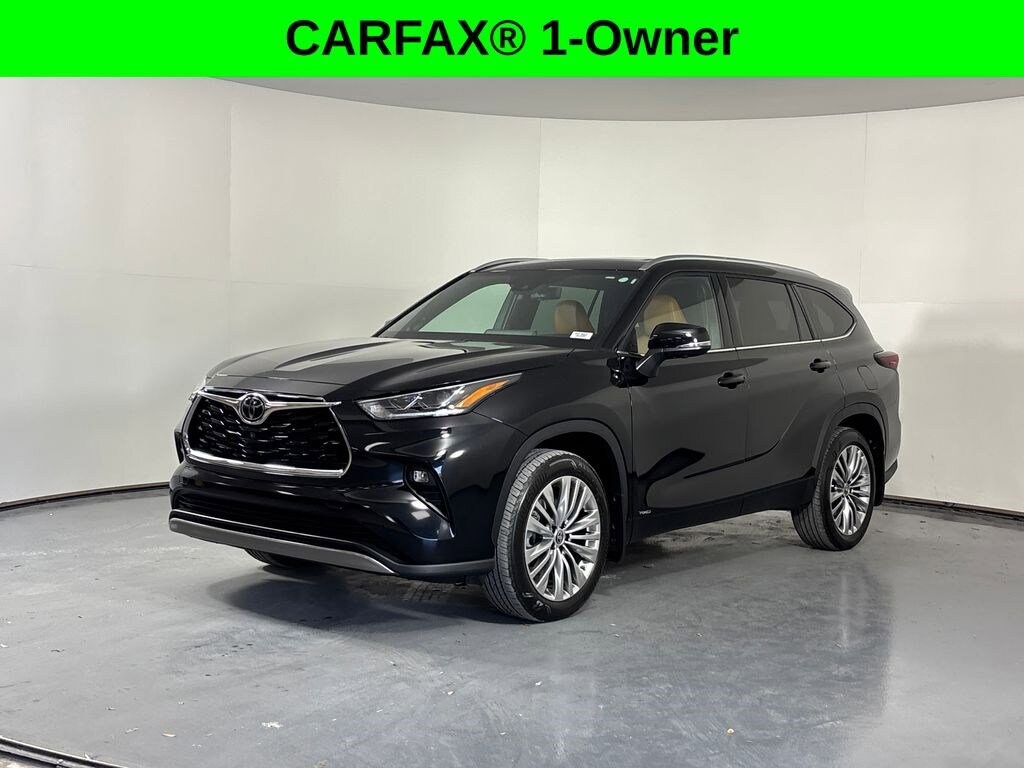 Used 2025 Toyota Highlander Hybrid Platinum SUV