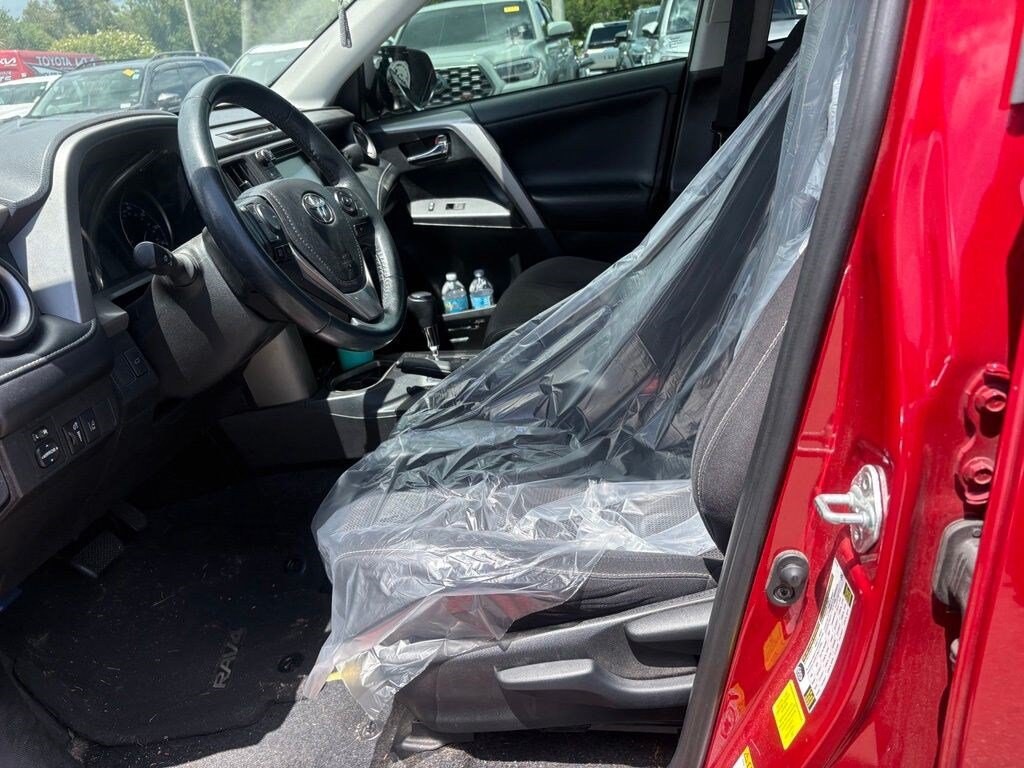 Used 2017 Toyota RAV4 XLE SUV