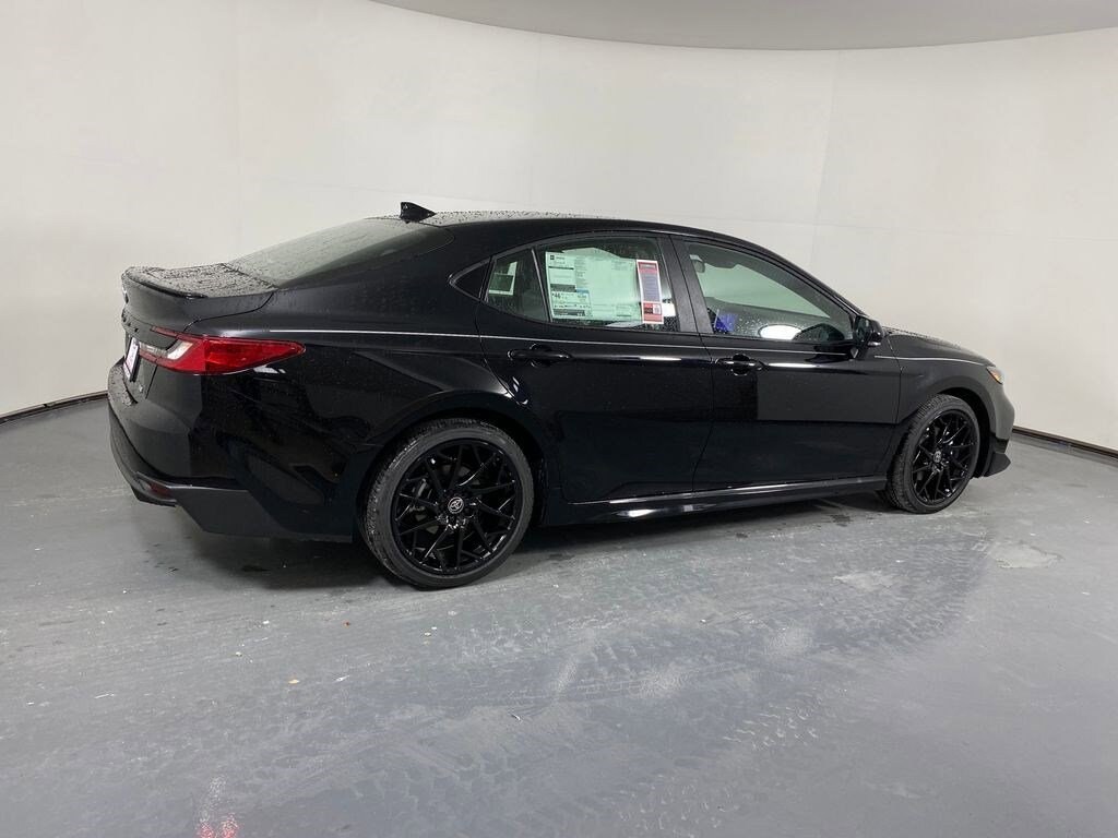 New 2026 Toyota Camry SE Sedan