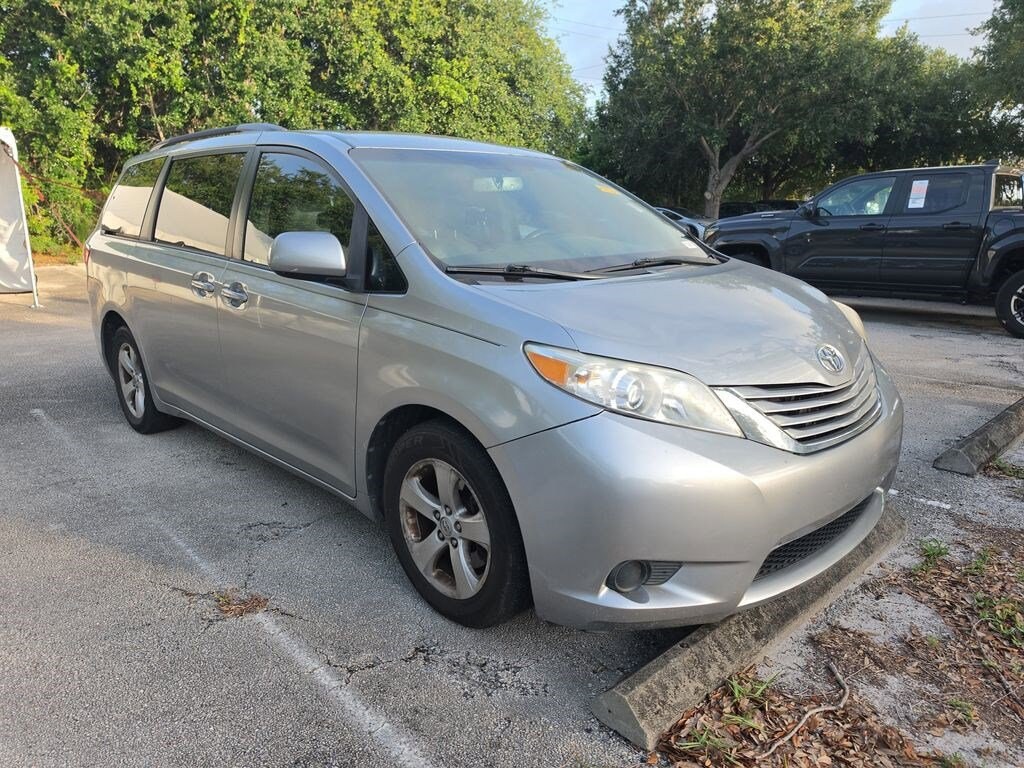 Used 2017 Toyota Sienna LE 7 Passenger Mobility Van
