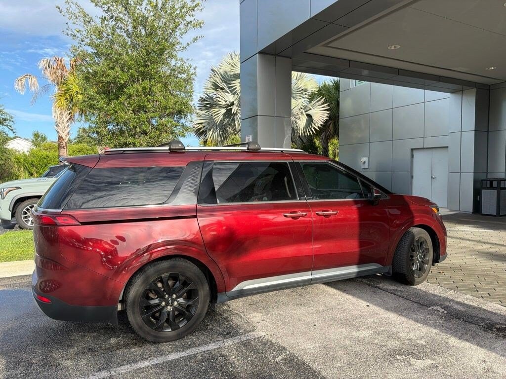 Used 2022 Kia Carnival SX Prestige MPV