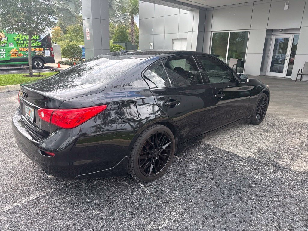 Used 2017 INFINITI Q50 3.0t Signature Edition Sedan