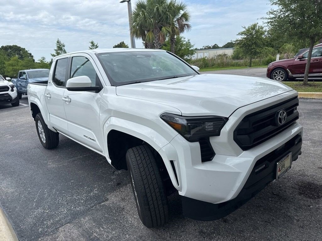 Used 2025 Toyota Tacoma SR5 Truck Double Cab