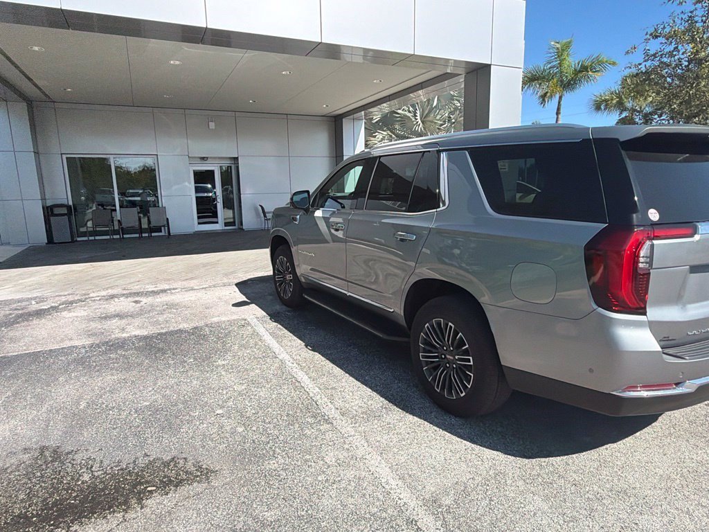 Used 2025 GMC Yukon Elevation SUV