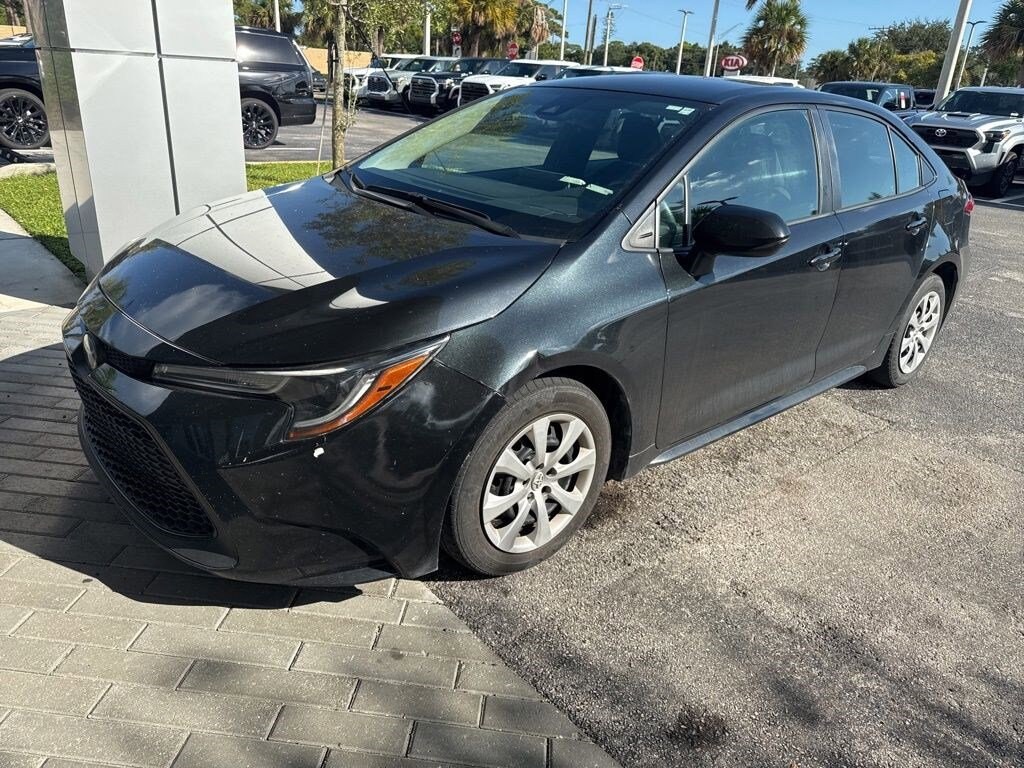 Certified 2021 Toyota Corolla LE Sedan