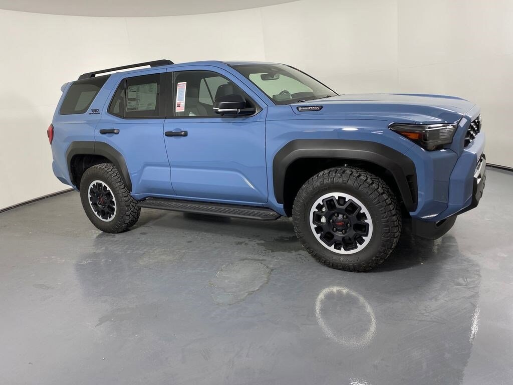 New 2025 Toyota 4Runner i-FORCE MAX TRD Off Road Premium SUV