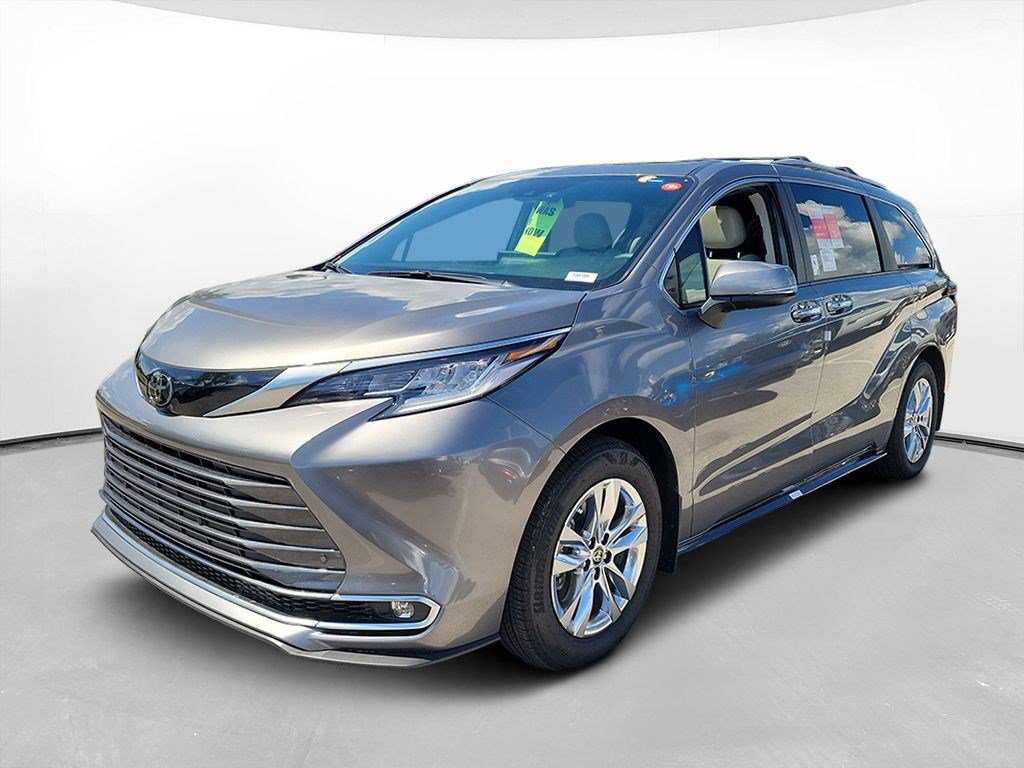 2026 Toyota Sienna Limited 7 Passenger Van Passenger Van