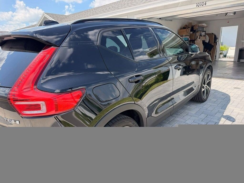 Used 2019 Volvo XC40 T5 R-Design SUV