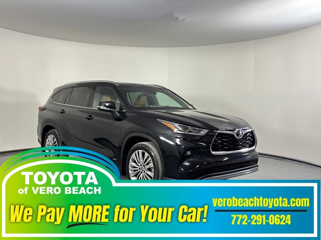 Used 2025 Toyota Highlander Hybrid Platinum SUV