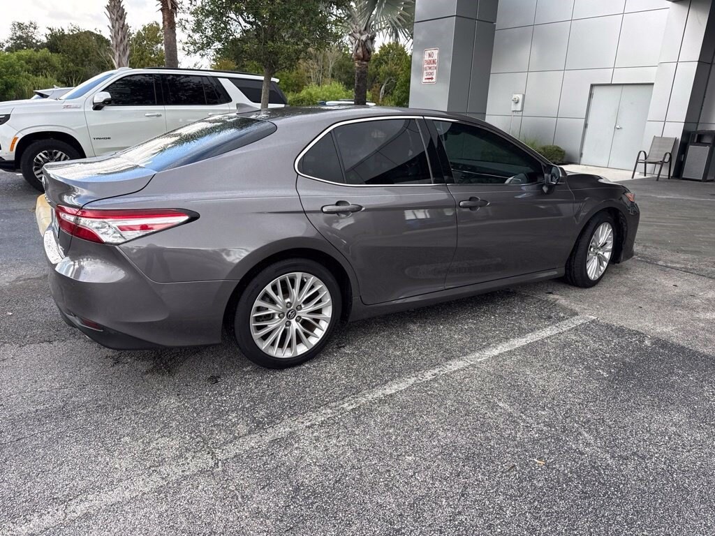 Used 2018 Toyota Camry XLE Sedan