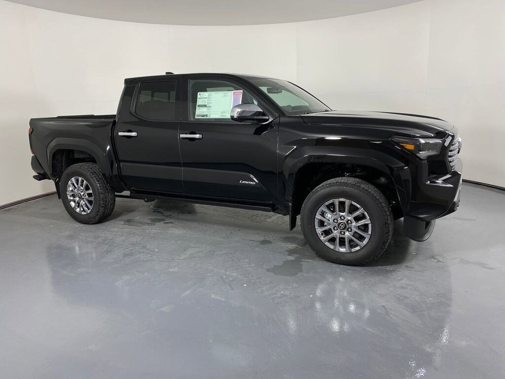 New 2025 Toyota Tacoma Limited Truck Double Cab