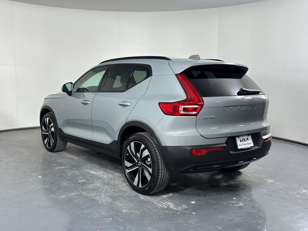 Used 2026 Volvo XC40 B5 Ultra SUV