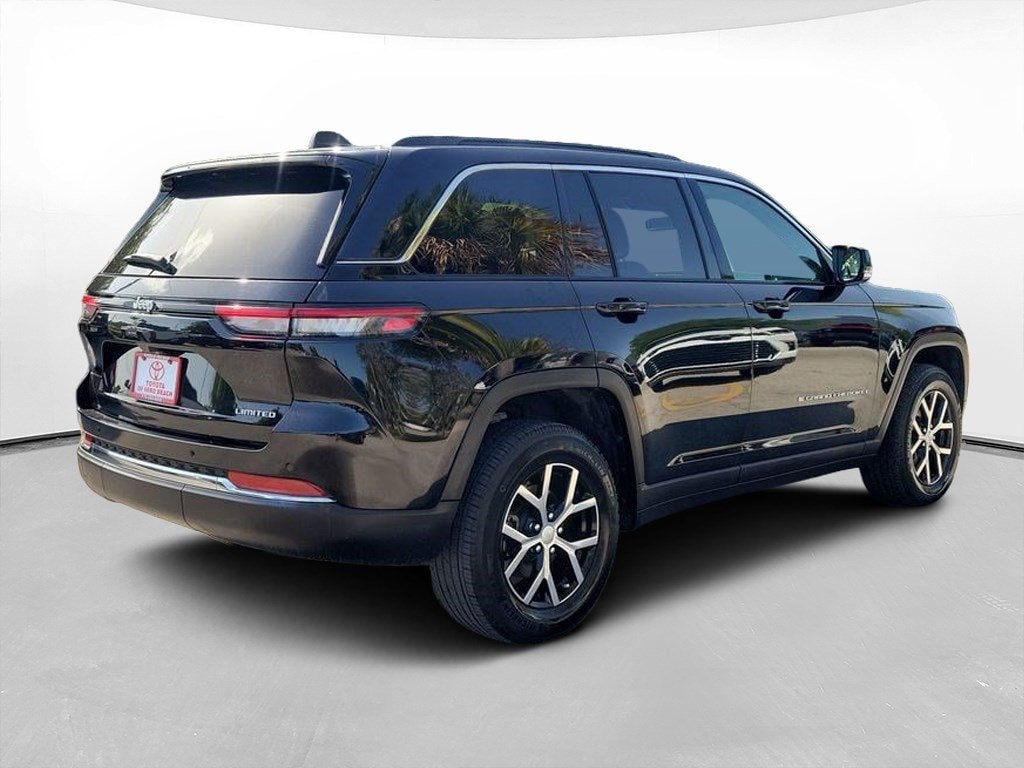 Used 2024 Jeep Grand Cherokee Limited SUV
