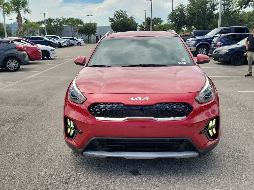Certified 2022 Kia Niro LX SUV