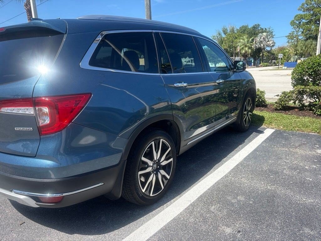 Used 2021 Honda Pilot Touring 8 Passenger 2WD SUV