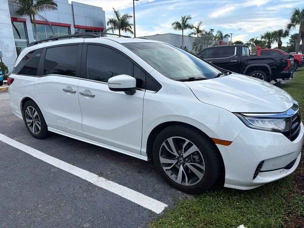 Used 2021 Honda Odyssey Touring Van