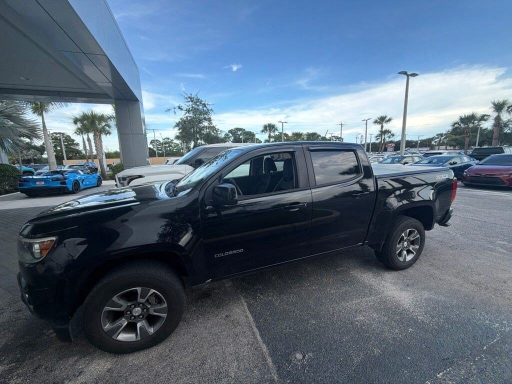 Used 2017 Chevrolet Colorado Z71 Truck Crew Cab