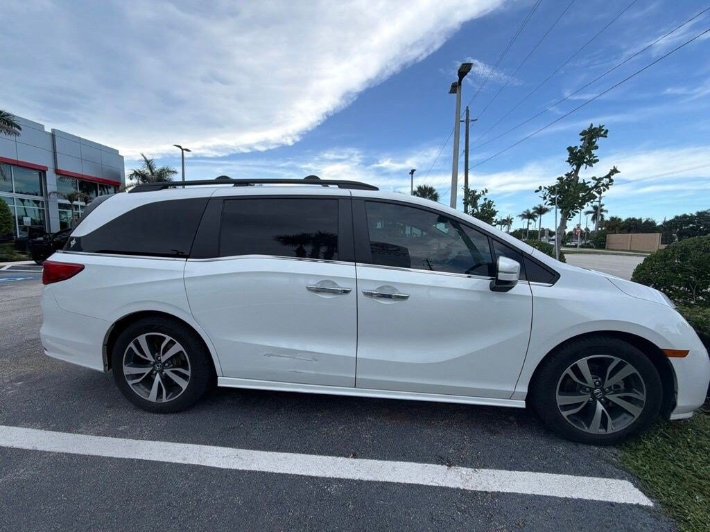 Used 2021 Honda Odyssey Touring Van