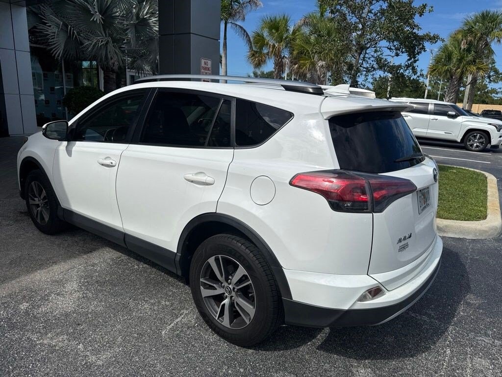 Used 2018 Toyota RAV4 XLE SUV