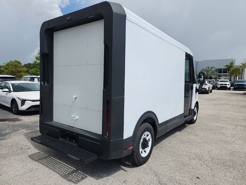 Used 2024 BrightDrop Zevo 400 Van Cargo