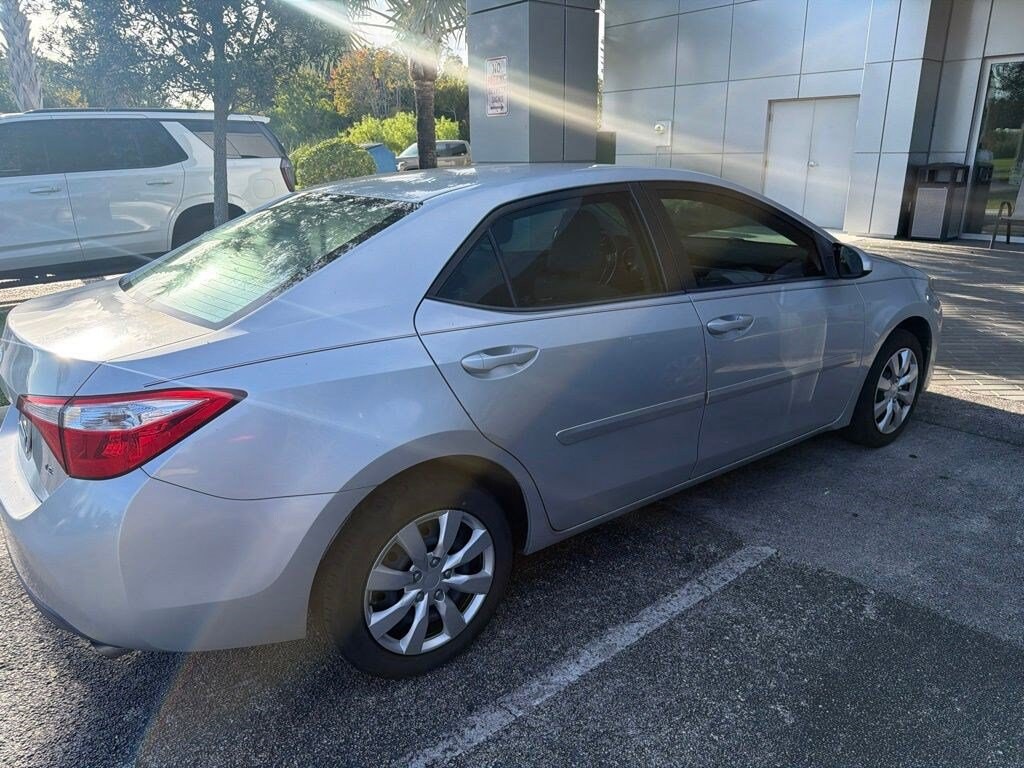 Used 2016 Toyota Corolla LE Sedan