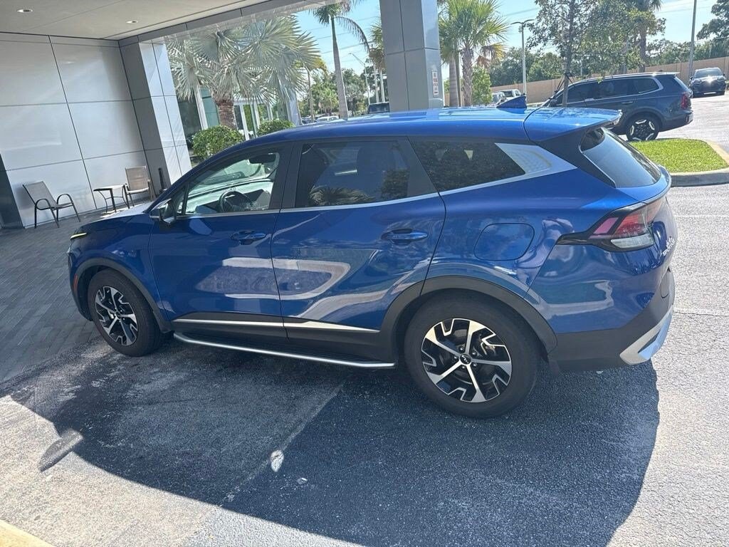 Used 2023 Kia Sportage EX SUV