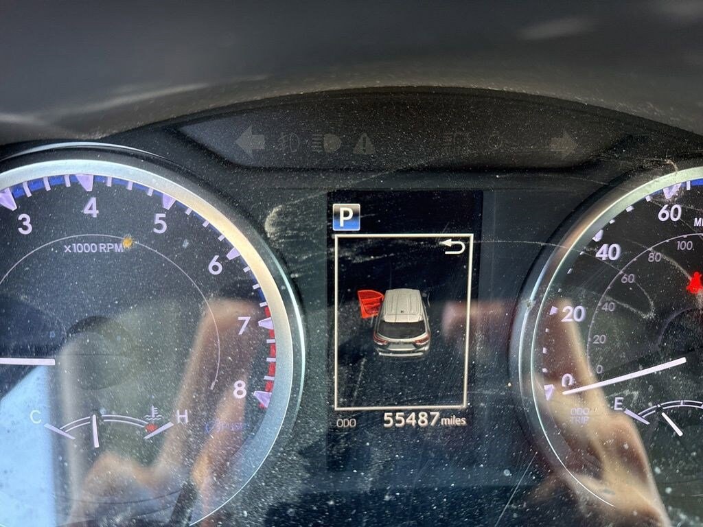 Used 2019 Toyota Highlander LE V6 SUV