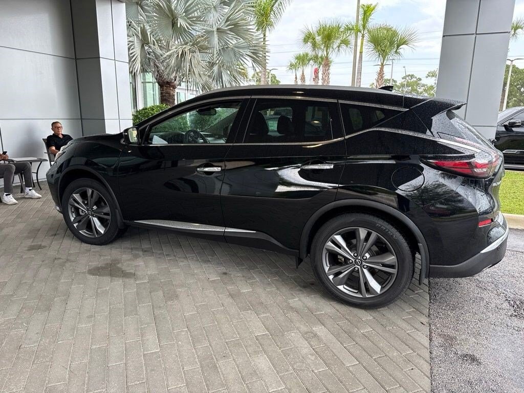 Used 2023 Nissan Murano Platinum SUV