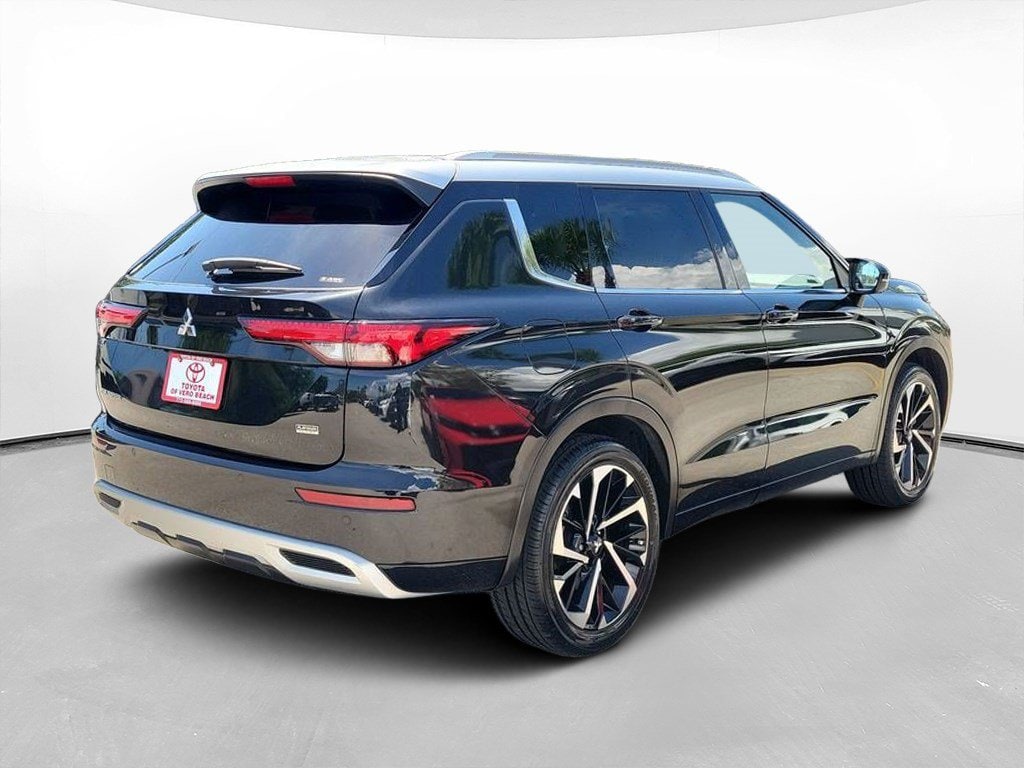 Used 2024 Mitsubishi Outlander SEL SUV