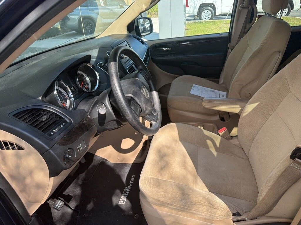 Used 2016 Dodge Grand Caravan SE Van